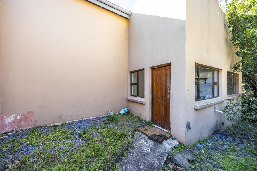 11 Bedroom Property for Sale in Gonubie North Eastern Cape